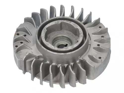 Zotrvačník Stihl 024, 026